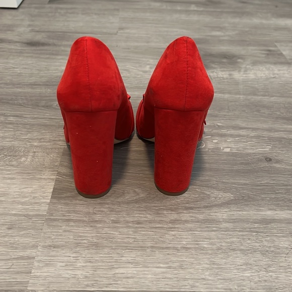 Brand new block heels - Picture 3 of 3